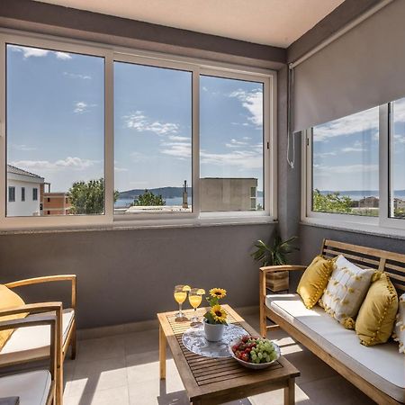 Apartment Vigo Kaštela エクステリア 写真