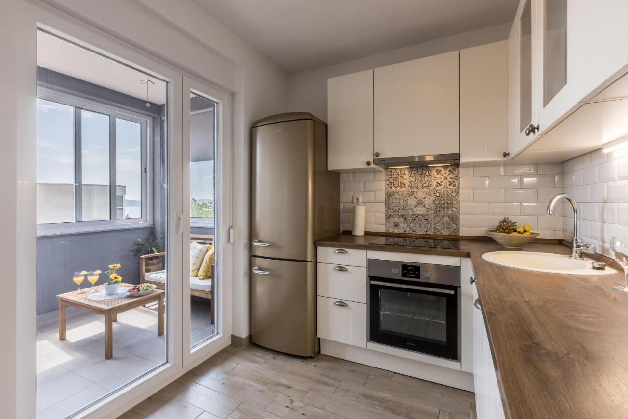 Apartment Vigo Kaštela エクステリア 写真
