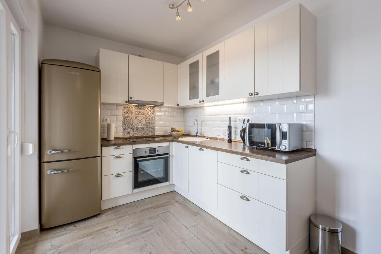 Apartment Vigo Kaštela エクステリア 写真